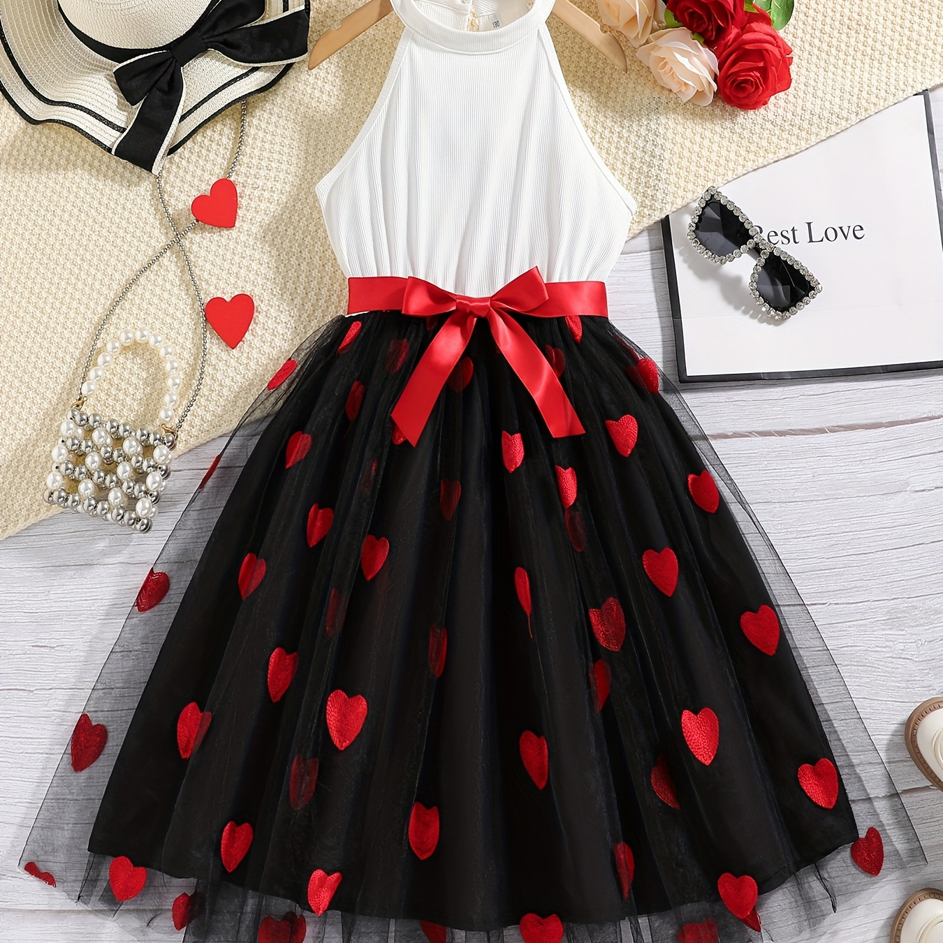 

Girls Splicing Heart Graphic Halter Neck Sleeveless Tutu Dress Summer Party Valentine's Day Gift