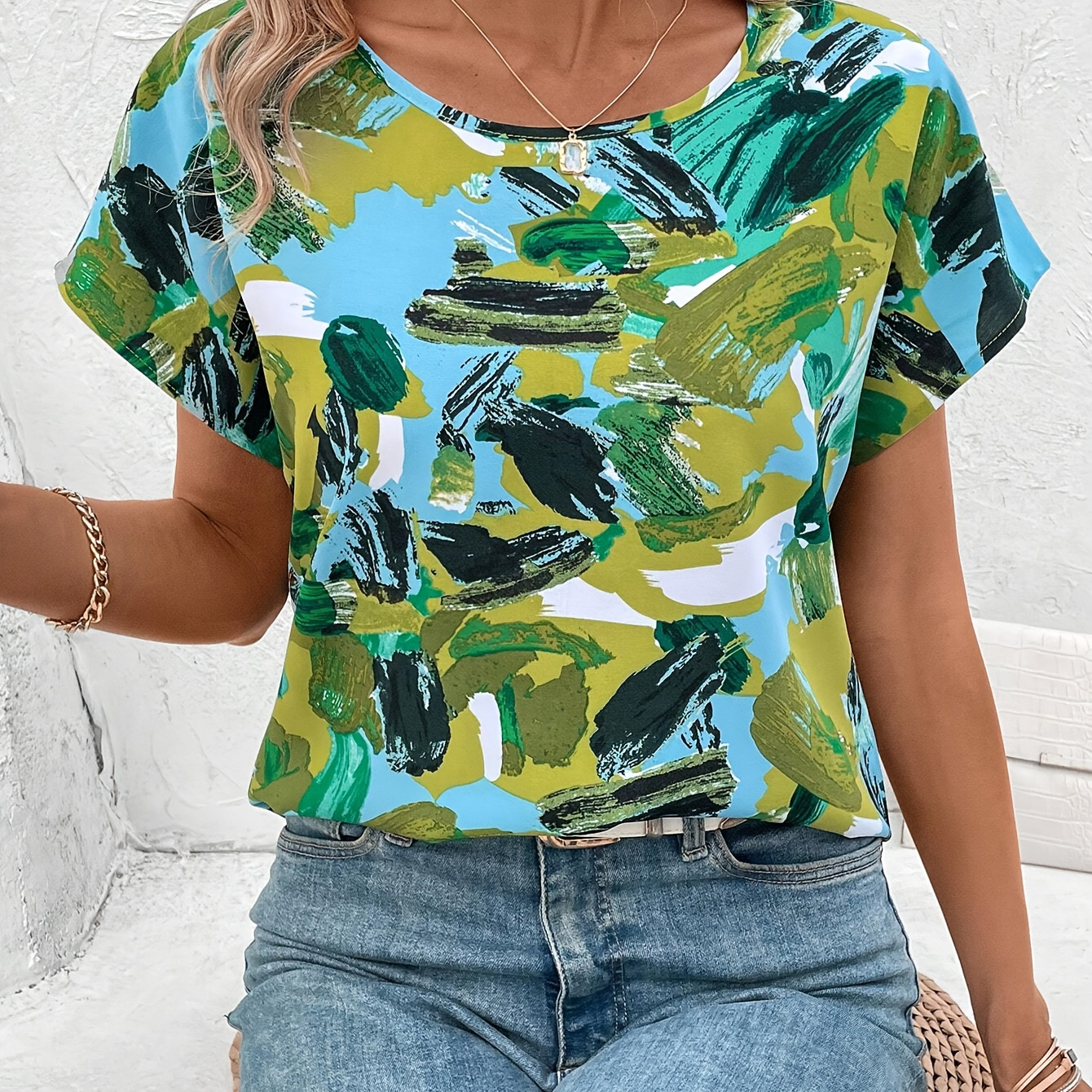 

Allover Print Crew Neck Blouse, Casual Short Sleeve Blouse For Spring & Summer, Women's Clothing