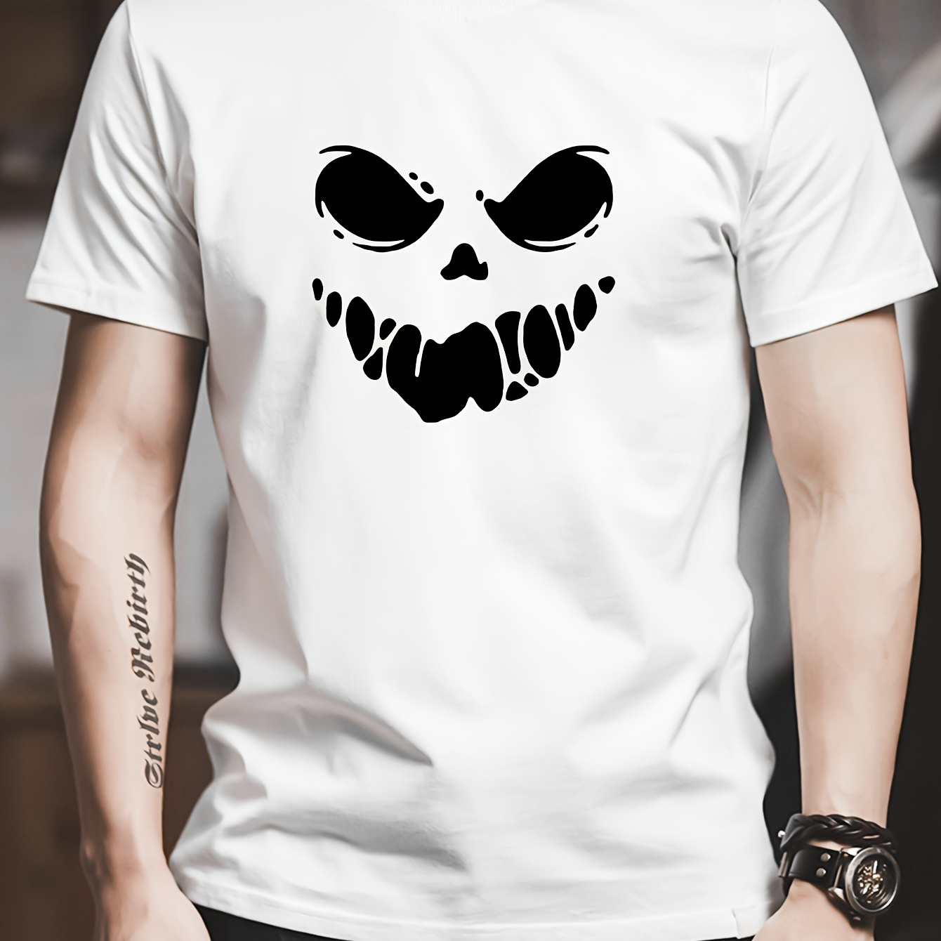 

Evil Smile Print T-shirt, Stylish And Breathable Street , Simple Comfy Cotton Top, Casual Crew Neck Short Sleeve T-shirt For Summer