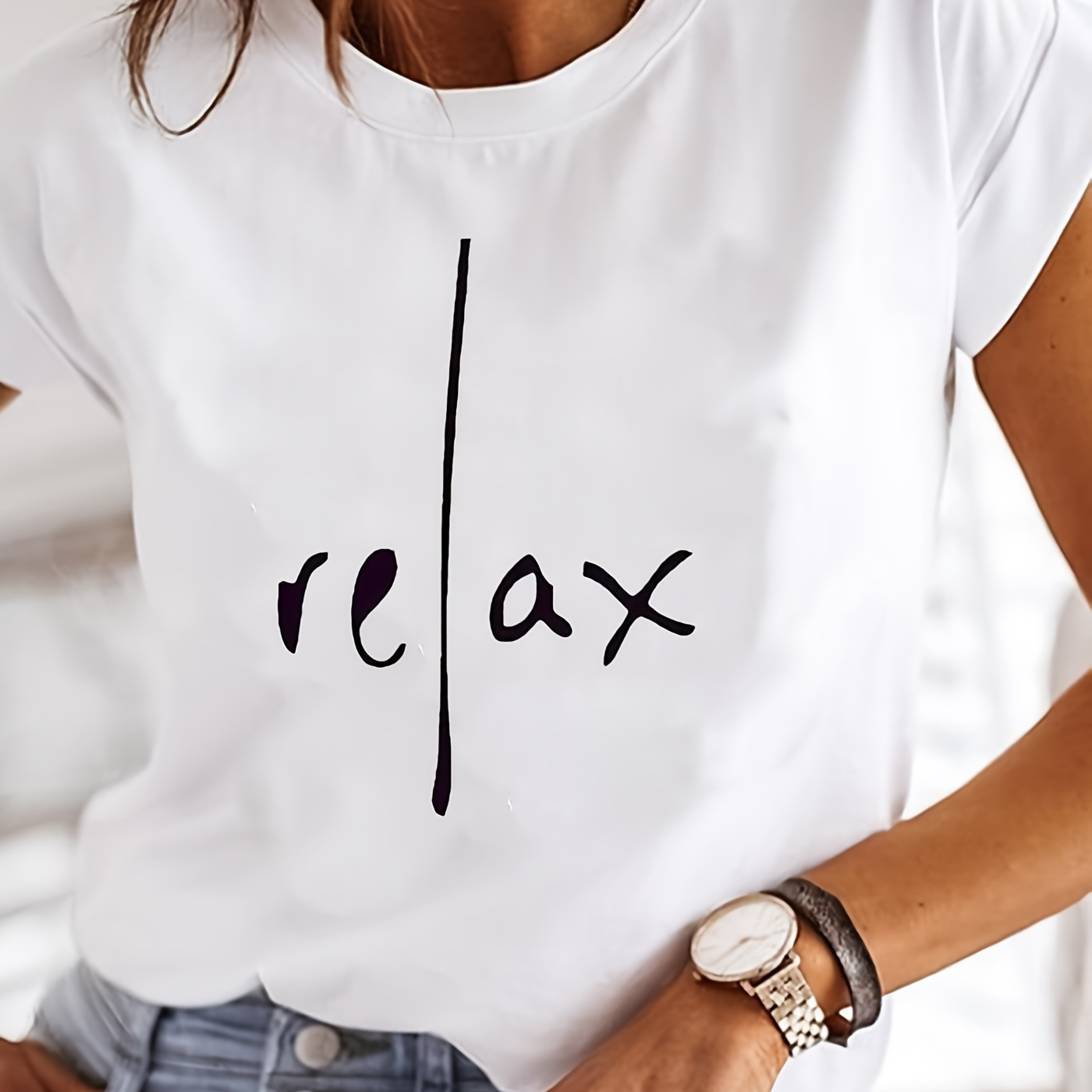 

T-shirt imprimé lettre, haut décontracté à manches courtes et col rond pour l'été et le printemps, vêtements pour femmes.