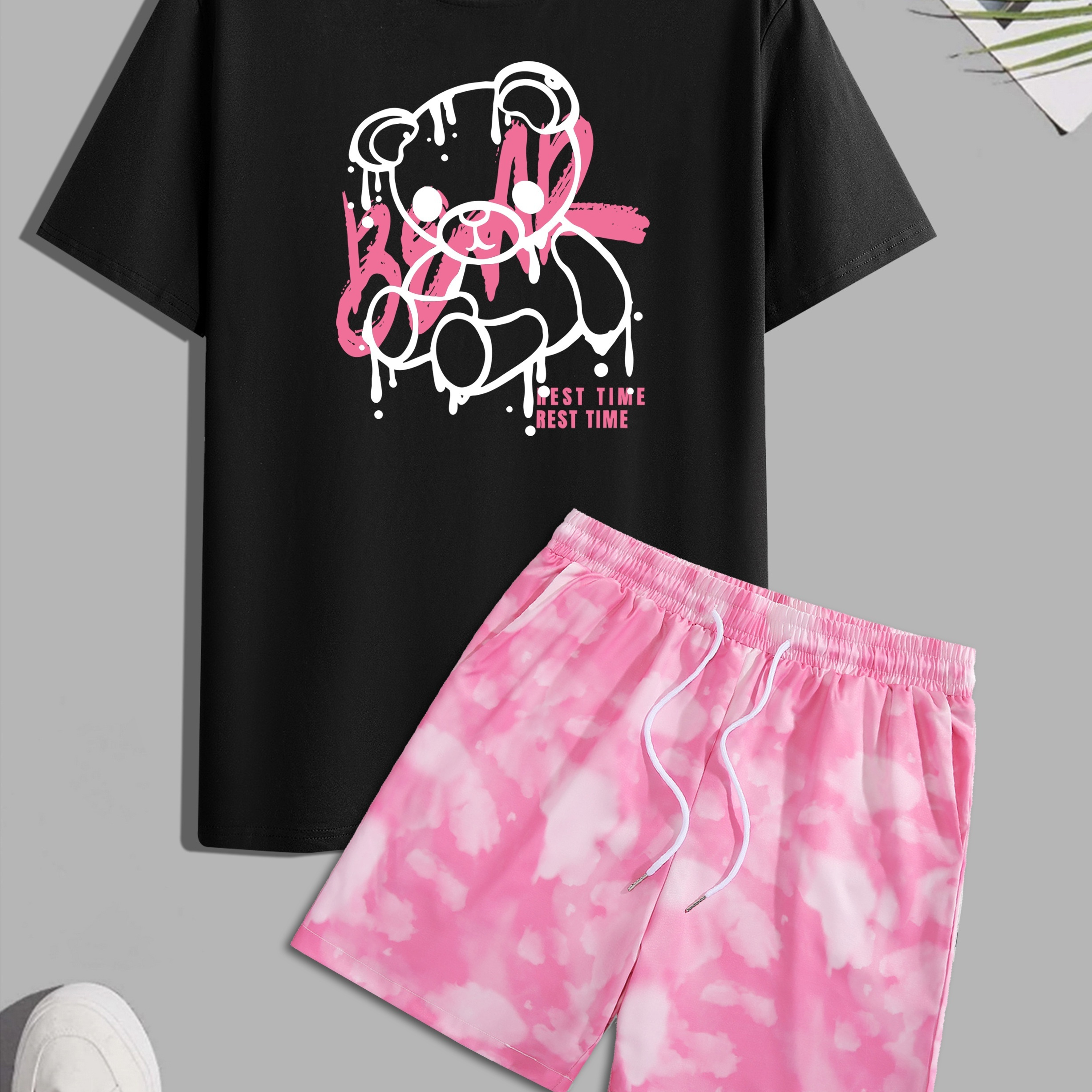 

Cartoon Bear Print Men's Short Sleeve T-shirt & Drawstring Shorts 2pcs Casual Sports Regular Tee Top Pants Co Ord Set For Spring Summer, As Gifts