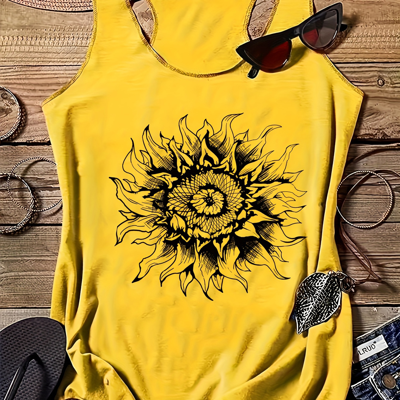 

Floral Print Yellow Sleeveless Casual Tank, Round Neck Racer Back Breathable Sport Tops, Women's Activewear Graphic