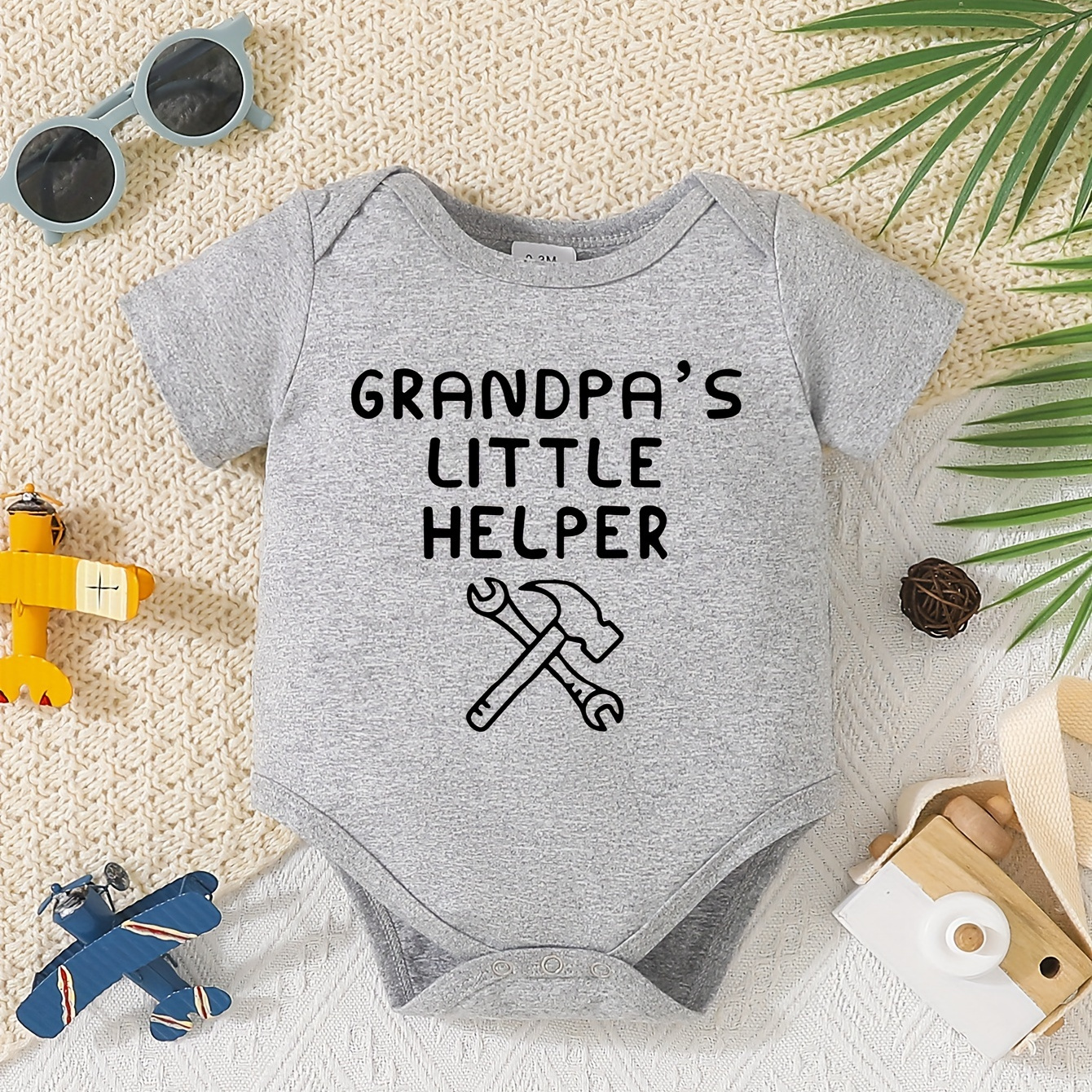 

Infant's "grandpa's Little Helper" Print Bodysuit, Casual Short Sleeve Romper, Baby Boy's Clothing