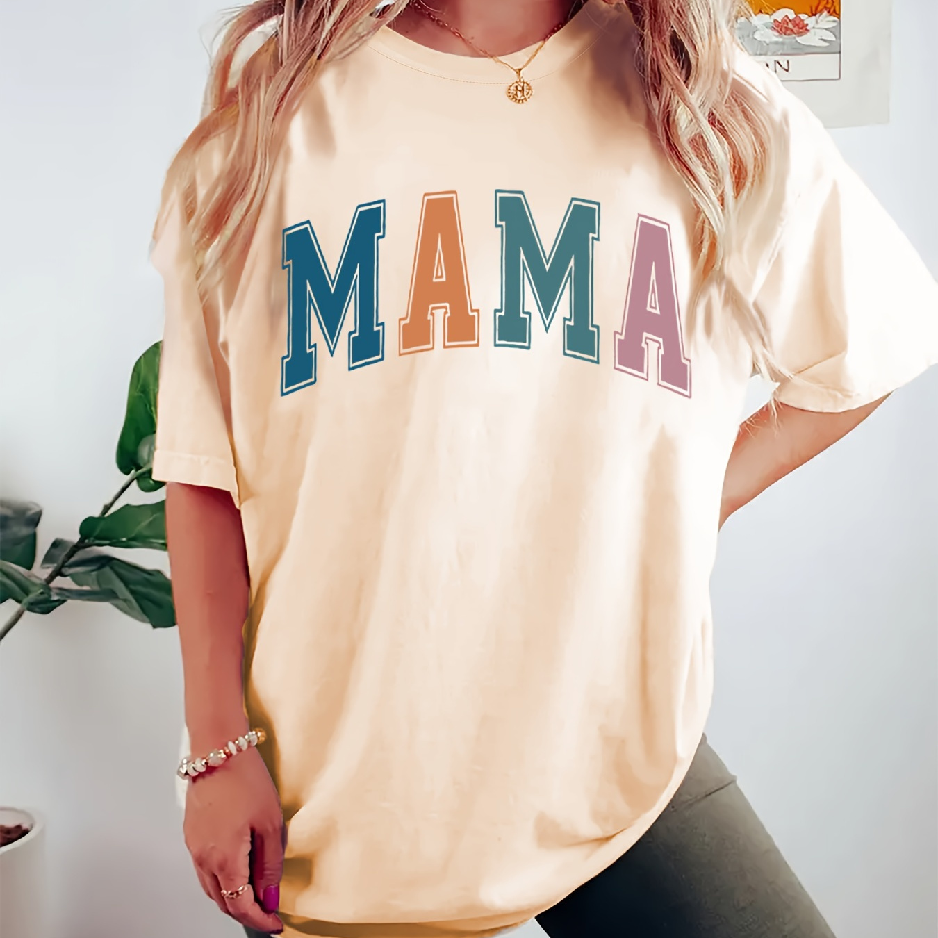 

Plus Size Mama Print T-shirt, Casual Crew Neck Short Sleeve Top For Spring & Summer, Women's Plus Size Clothing