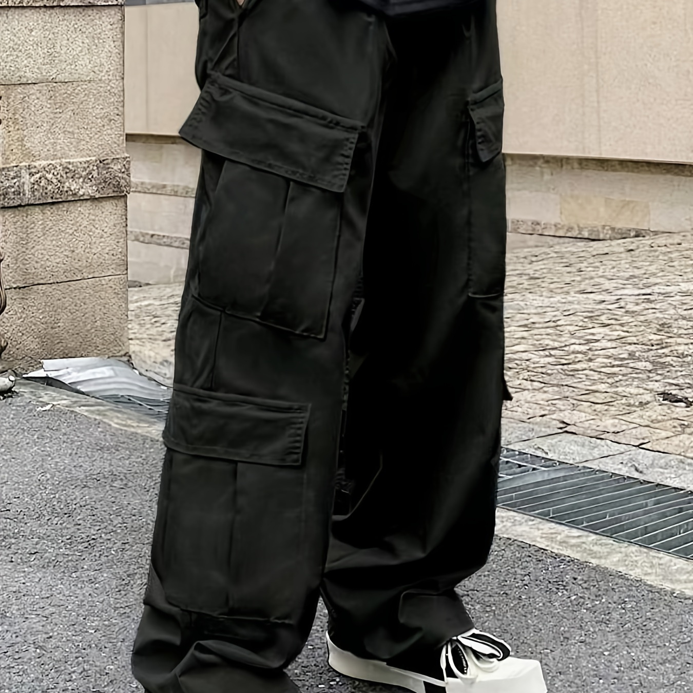 

Men' Casual Trousers With Multiple Pockets And Waist Drawstring