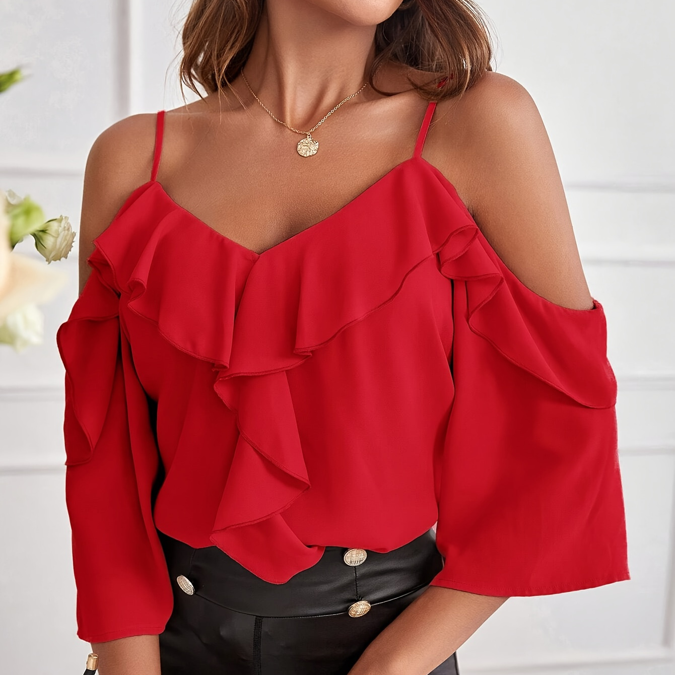 

Blouse Élégante à Épaules Dénudées et Volants pour Femme - Couleur Unie, Polyester, Lavable en Machine, Non Transparente, Manches 3/4, Parfaite pour & l'Été - Coupe Chic