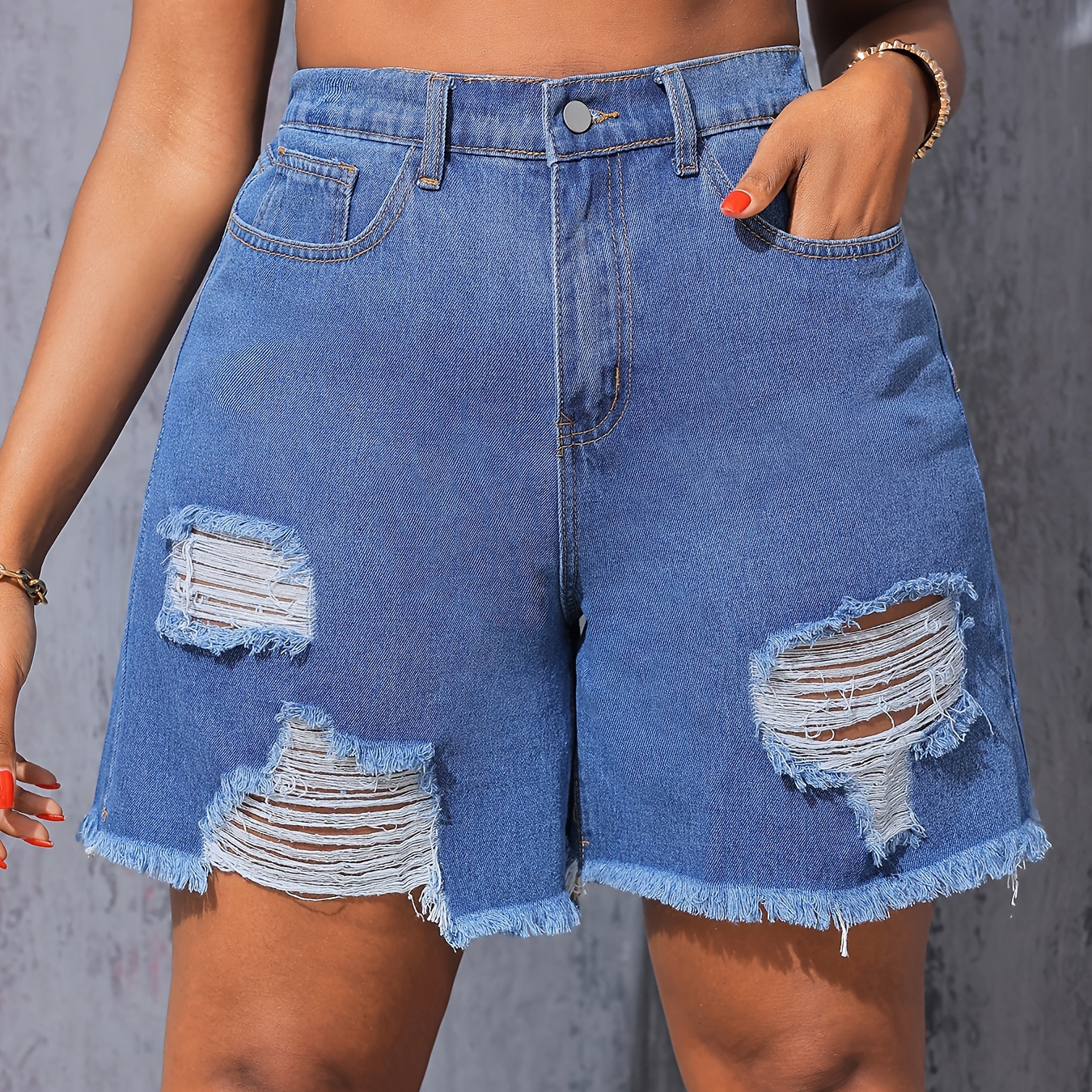 

Women's Plus Size Elastic Waist Casual Denim Shorts, Frayed Hem With Ripped Details, Classic Blue Jean Style For Summer Wear