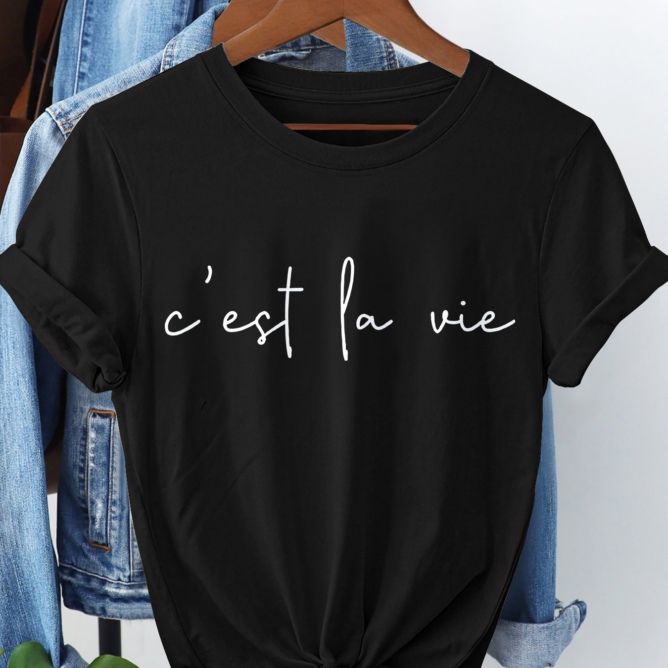 

Letter Print T-shirt, Short Sleeve Crew Neck Casual Top For Summer & Spring, Women's Clothing