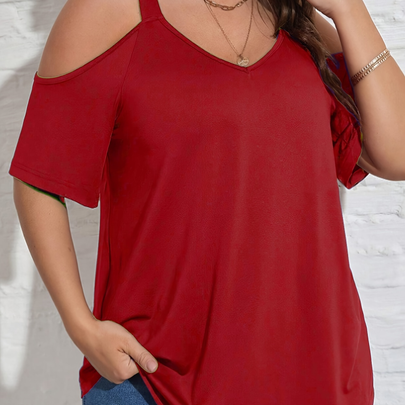 

Plus Size Solid Cold Shoulder T-shirt, V Neck Short Sleeve Casual T-shirt, Women's Plus Size clothing