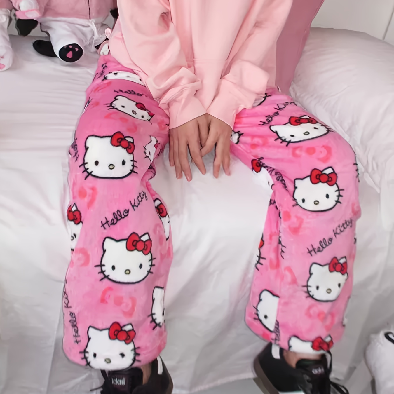 

1 Sanrio Autumn And Winter Hello Kitty Bow Cartoon Pajama Pants Plus Fleece Warm Graffiti Pants