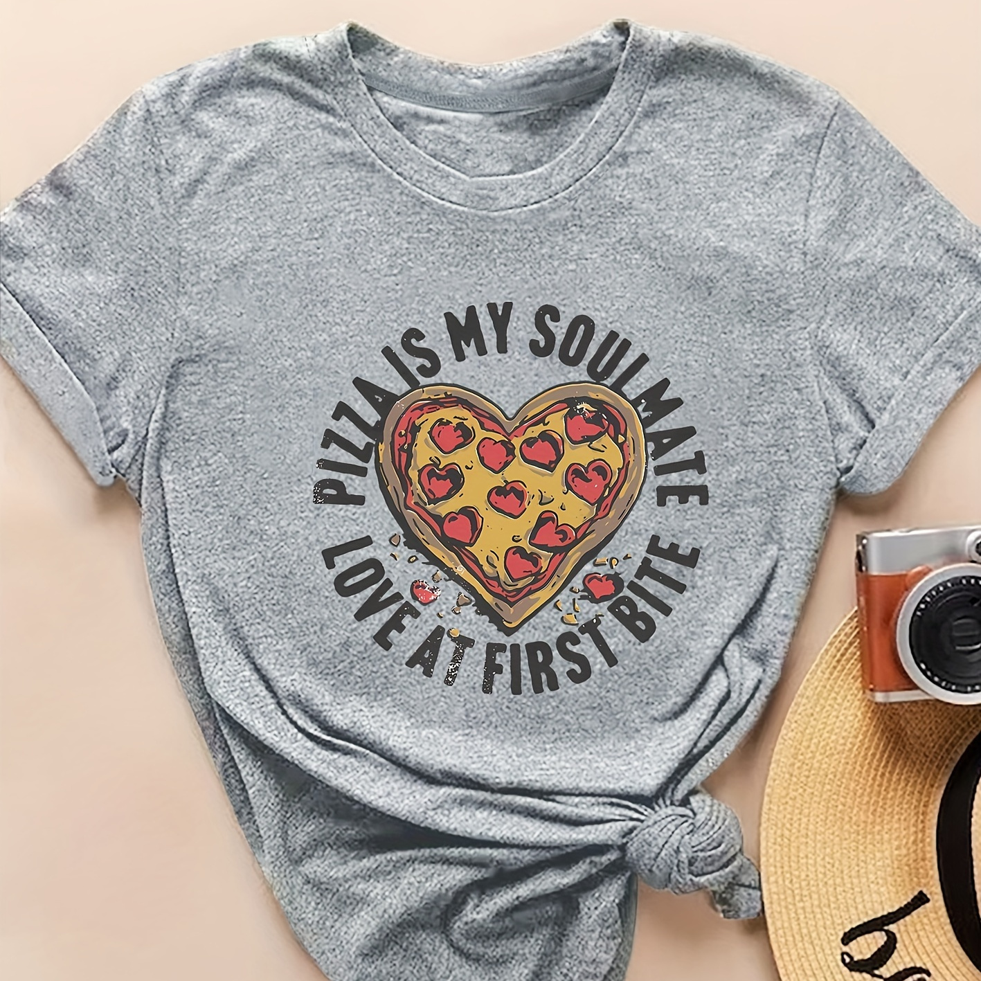 

Women's Casual Short Sleeve T-shirt With Retro & "soulmate" Graphic, Round Neck, Casual Summer Top