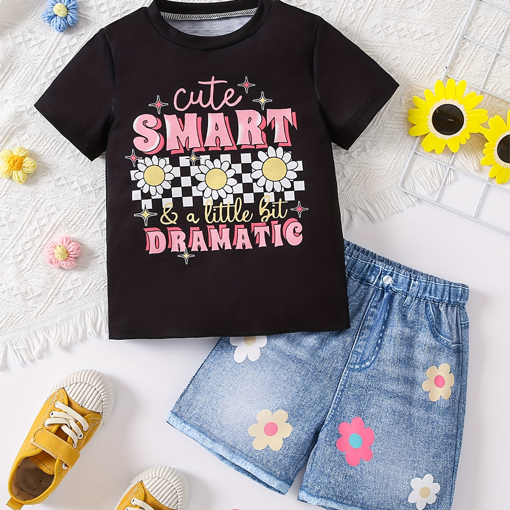 

2-piece Girl's Cute & Dramatic Print Short Sleeve Top + 3d Denim Graphic Shorts Set Holiday/ Casual Outfit Summer Gift