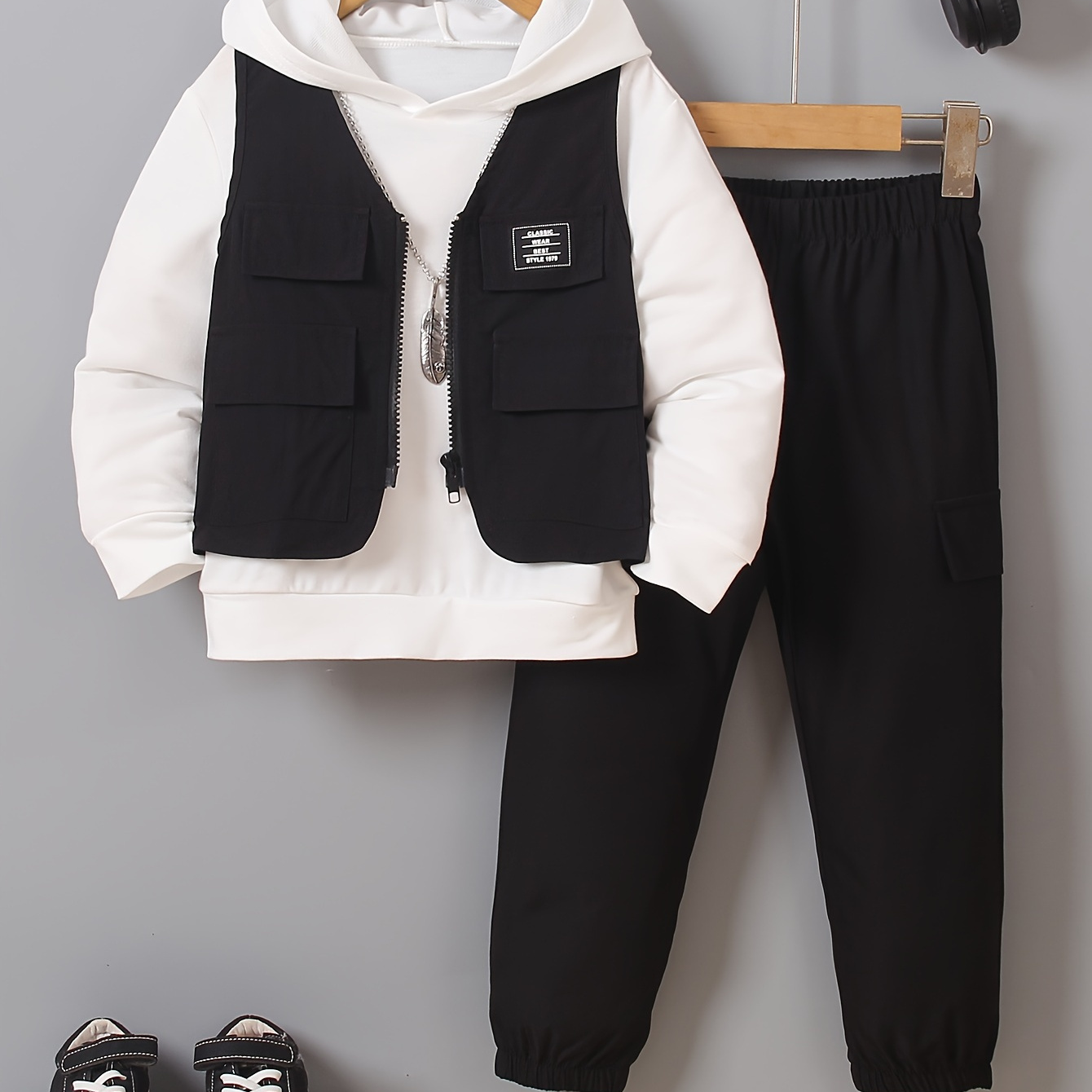 

3pcs Boy' Patched + Hooded Long Sleeve Sweatshirt + Pants, Co-ord Set For And , & , As