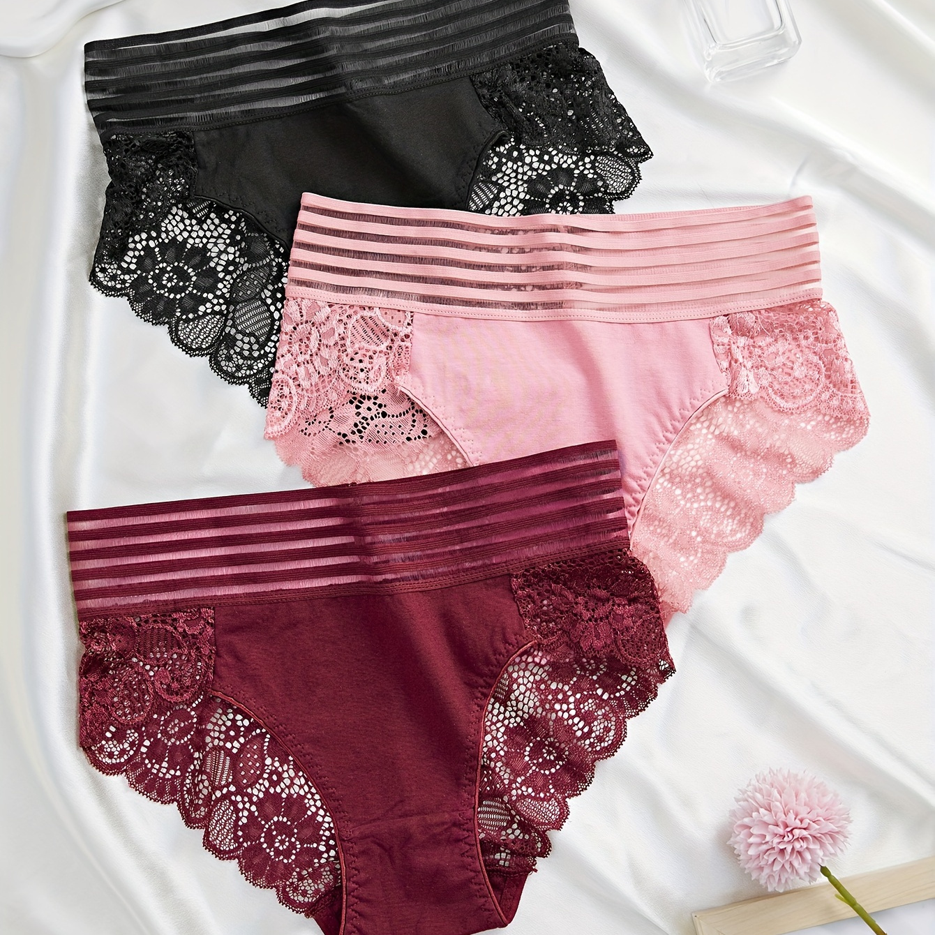 

3 culottes en dentelle contrastée en , sexy, confortables, respirantes et extensibles, sous-vêtements , lingerie et sous-vêtements pour femmes.