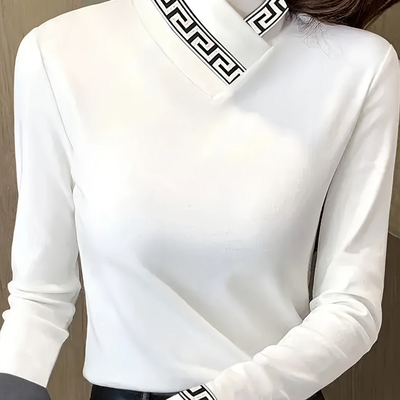 

Geo Print Cross Mock Neck T-shirt, Versatile Contrast Trim Long Sleeve Slim T-shirt For Spring & Fall, Women's Clothing