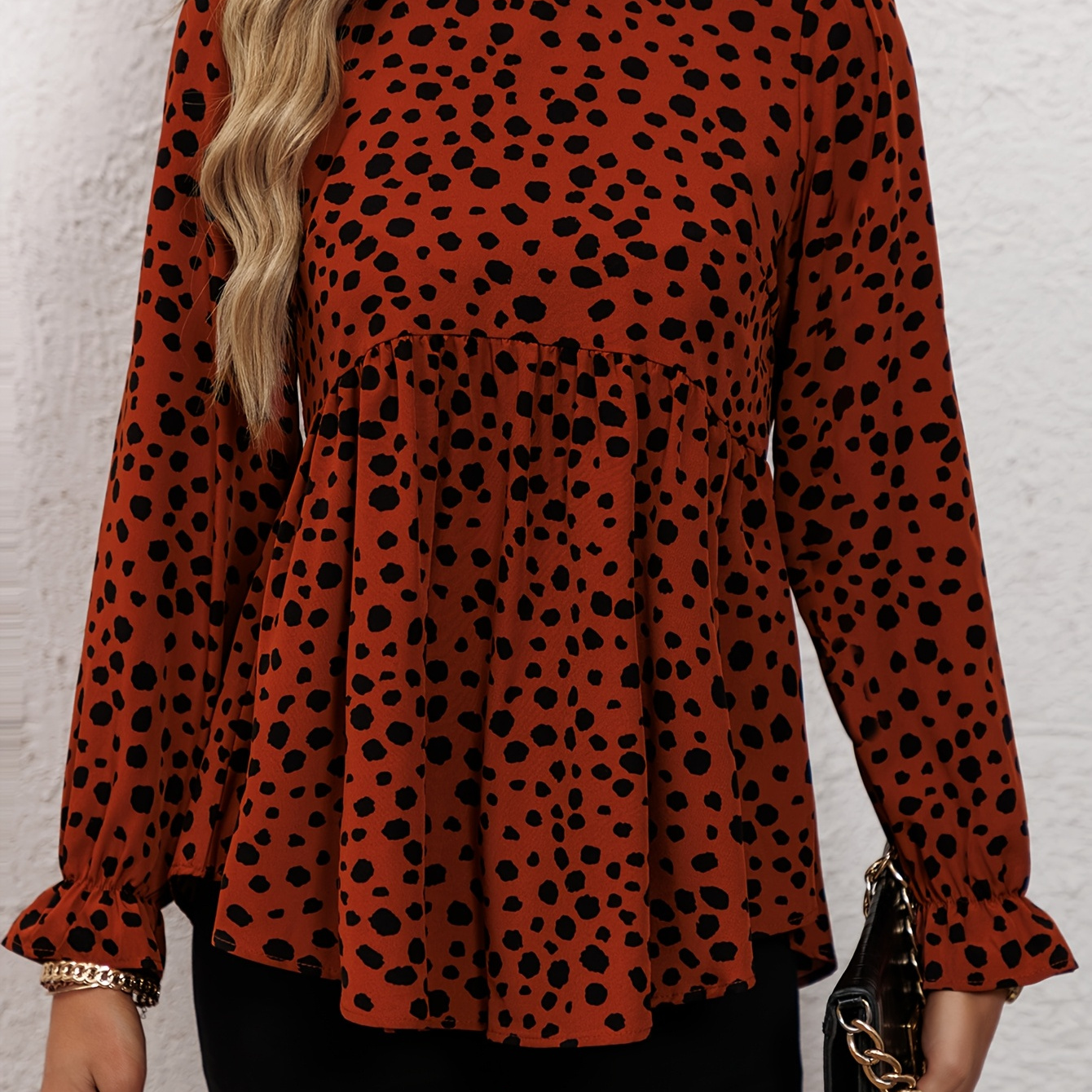 

Elegant Leopard Print Ruffle Hem Blouse For Women - Long Sleeve, Round Neck With Lettuce Trim, Spring & Fall