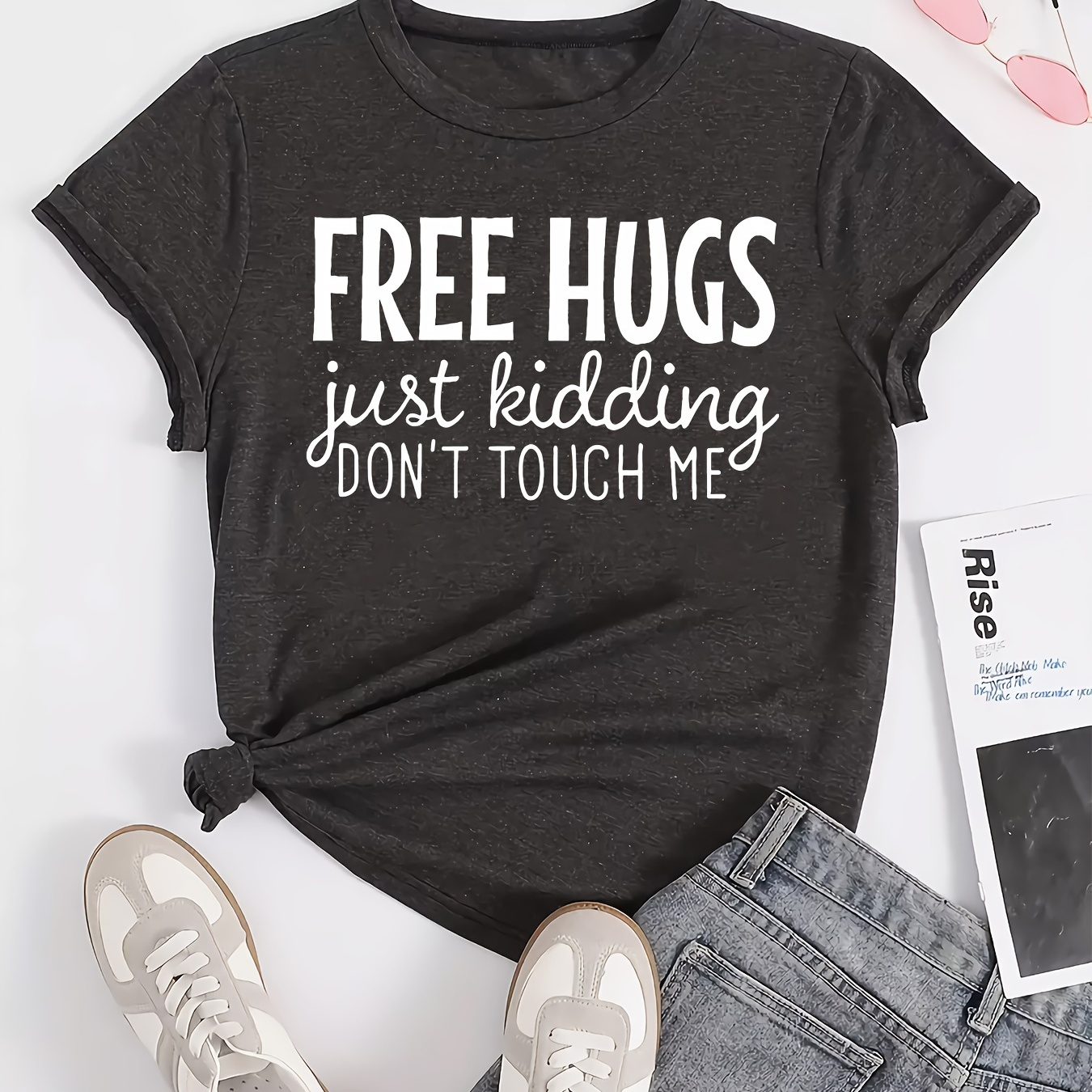 

Plus Size Free Hugs Print T-shirt, Short Sleeve Crew Neck Casual Top For Summer & Spring, Women's Plus Size Clothing