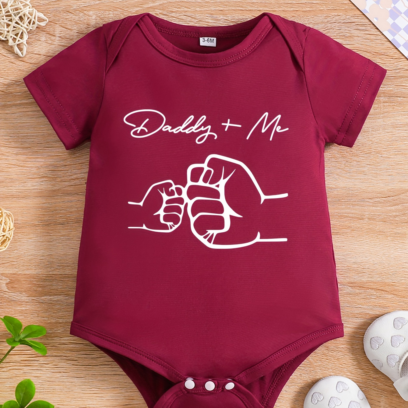

Daddy & Me & Fists Graphic Print, Newborn Baby Girls' Casual & Comfy Short Sleeve Crew Neck Romper For Spring & Summer, Infant Girls' Clothing
