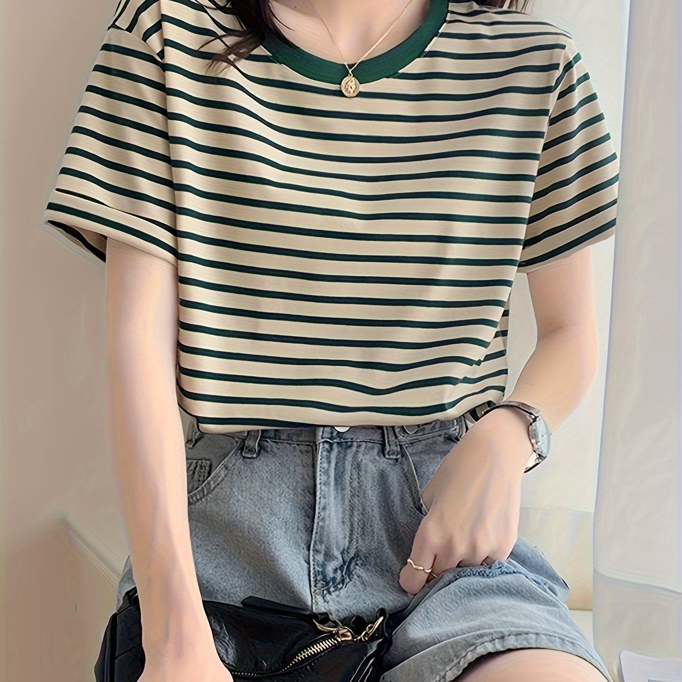 

Striped Crew Neck T-shirt, Casual Short Sleeve T-shirt For Spring & Summer, Women's Clothing