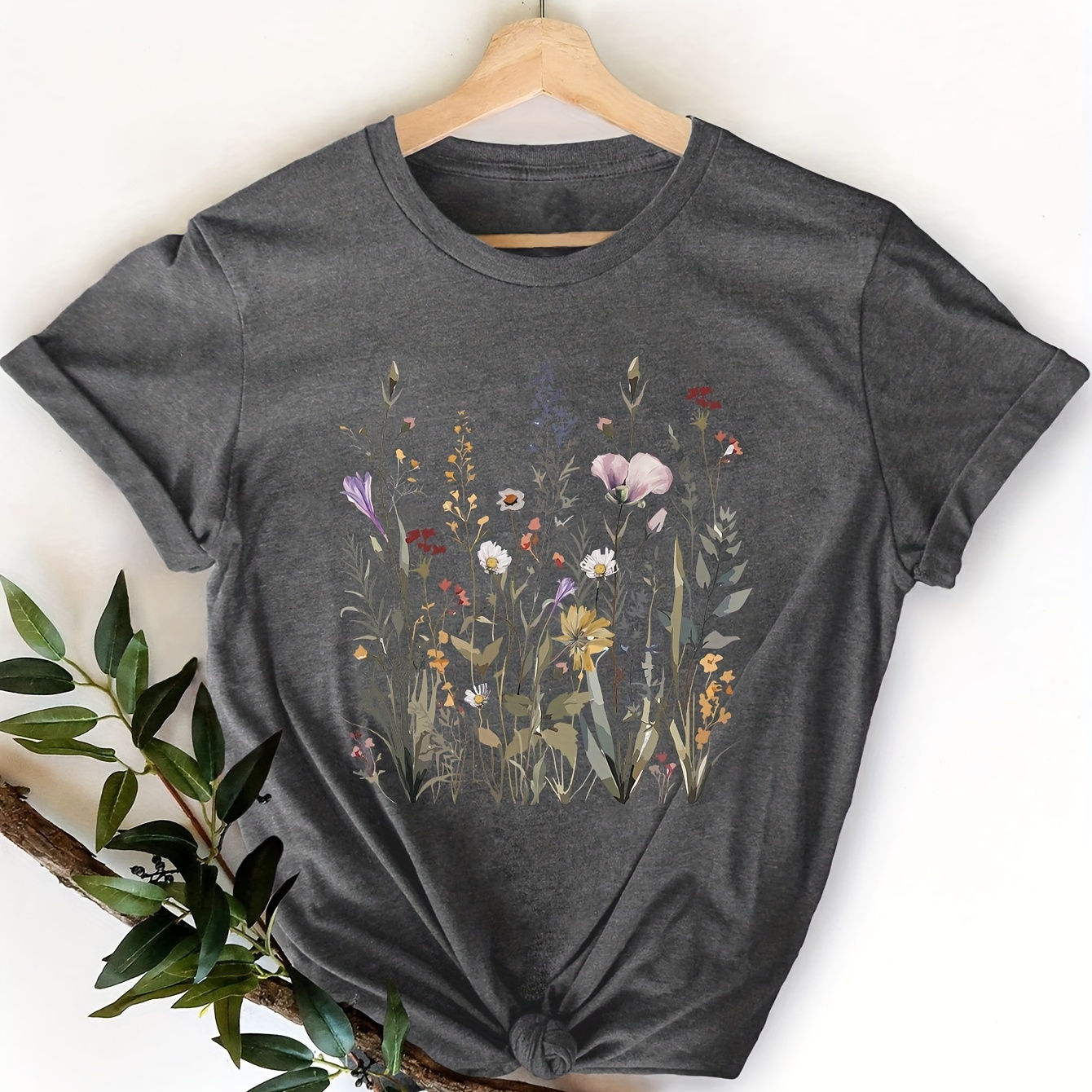 

T-shirt à col rond à imprimé floral, T-shirt décontracté à manches courtes pour le printemps et l'été, Vêtements pour femmes