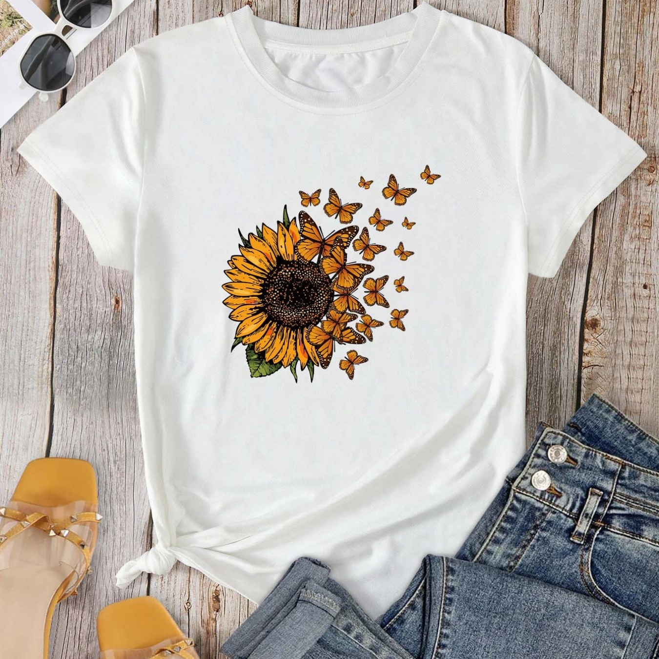 

Sunflower Butterfly Print Crew Neck T-shirt, Casual Loose Short Sleeve Fashion Summer T-shirts Tops, Women's Clothing