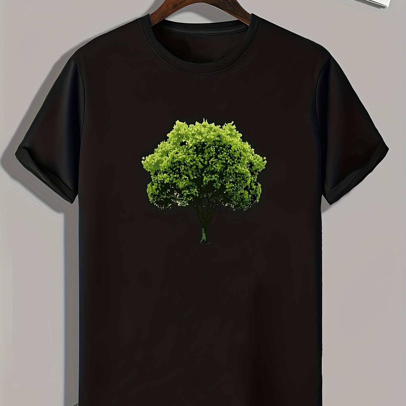 

Green Tree Print, Men's Graphic T-shirt, Casual Comfy Tees For Summer, Mens Clothing