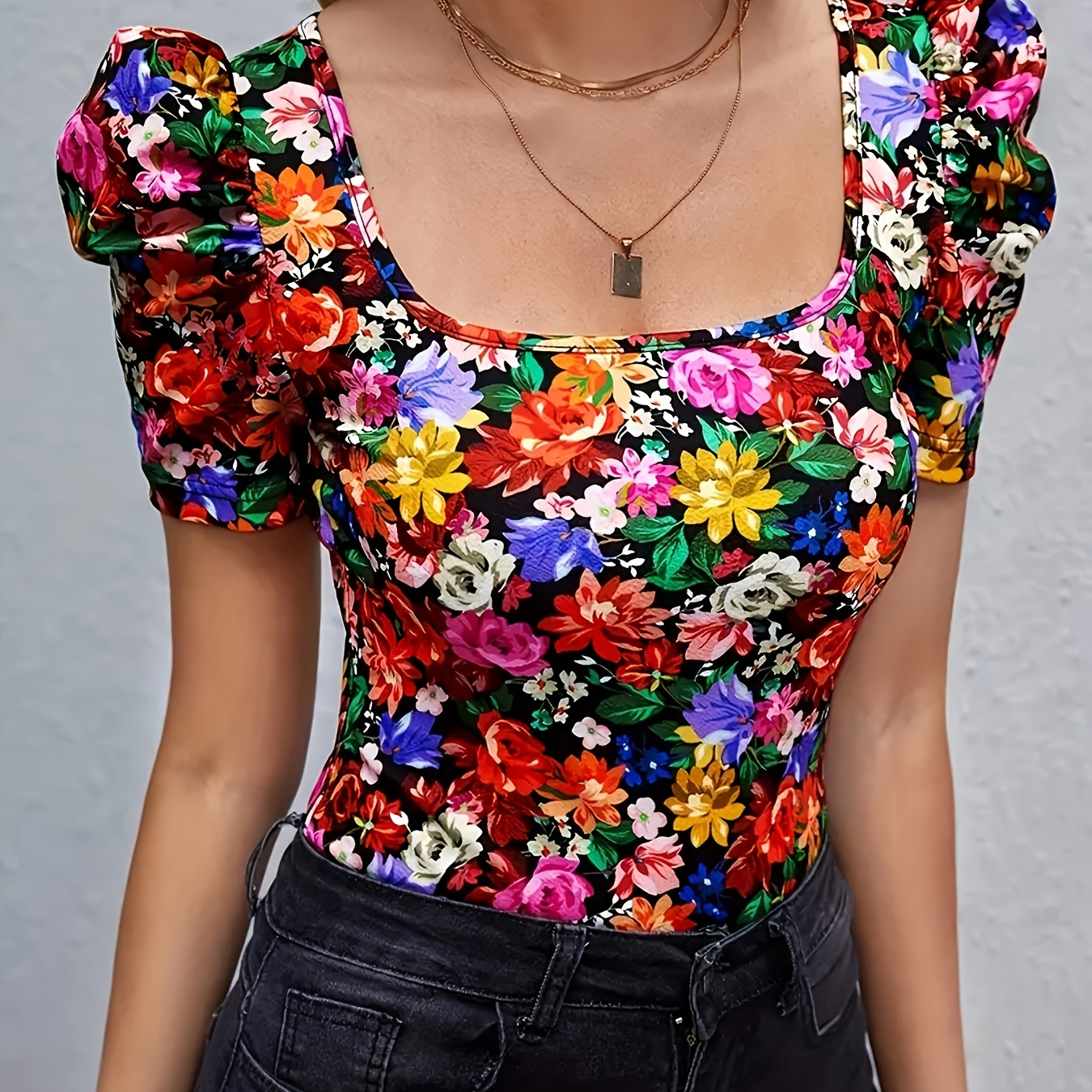 

Floral Print Scoop Neck Blouse, Vacation Short Sleeve Blouse For Spring & Summer, Women's Clothing