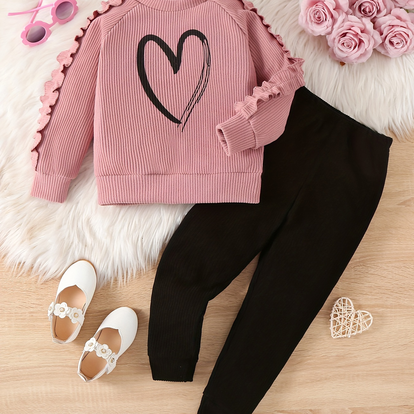 

2pcs/set Girl's Heart Print Frilled Long-sleeve Sweatshirt Top + Pants - Ideal For Casual Outings, Spring & Fall Clothes, As Gift