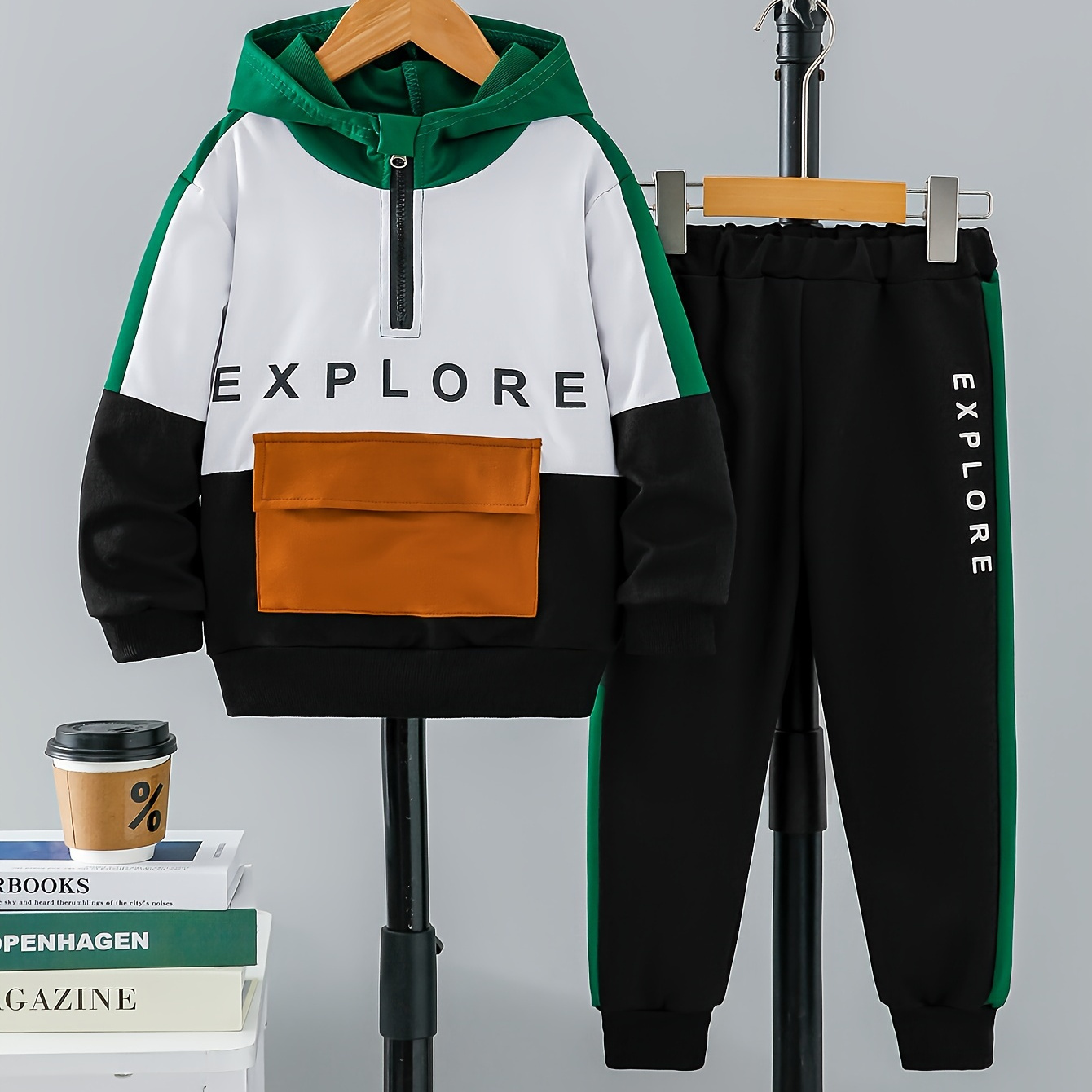 

2pcs Boy's 'explore' Print Color Blocking Long Sleeve Pullover + Jogger Pants Casual -ord Set For Autumn And Spring As Gift