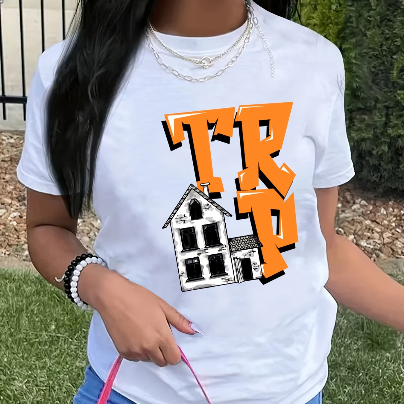 

Cartoon House & Letter Print T-shirt, Casual Short Sleeve Top For Spring & Summer, Women's Clothing