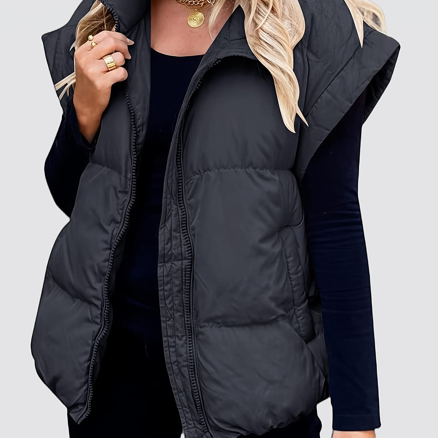 

Women's Quilted Puff Vest Short Sleeve Zipper Waistcoat Outerwear Padded Jacket Winter Coat With Pockets