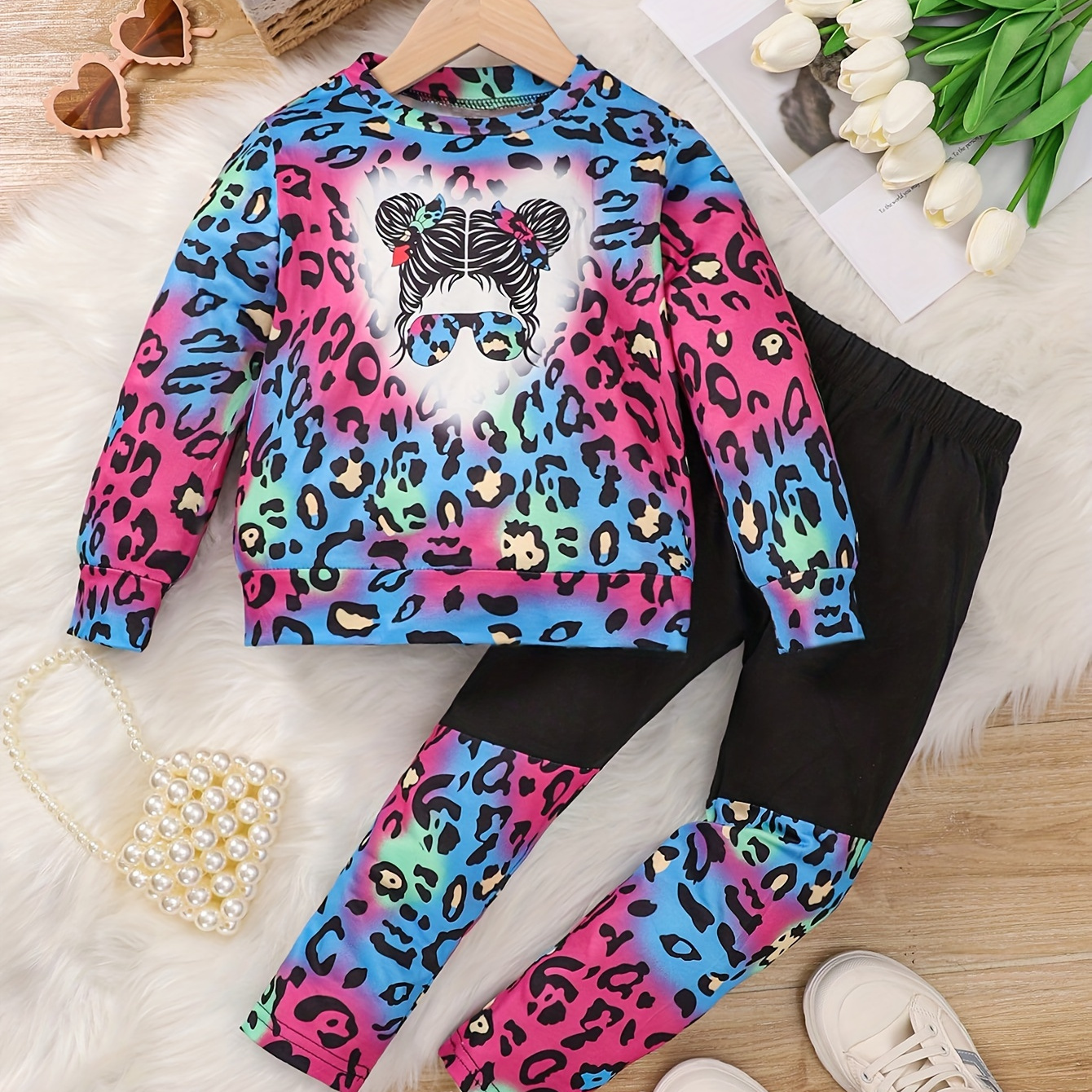 

2pcs, Girls Leopard Graphic Long Sleeve Pullover Top + Splicing Pants Set For Outdoor Gift Everyday