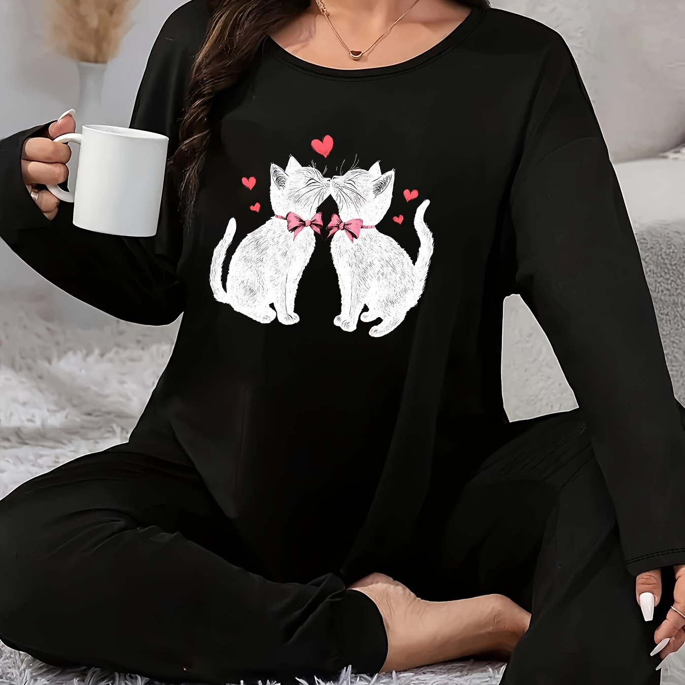 

Valentine's Day - Cozy Print Long Sleeve Round Neck Loungewear Set For Women, Warm Knit Polyester-elastane , Pajama Set & Bow Detail