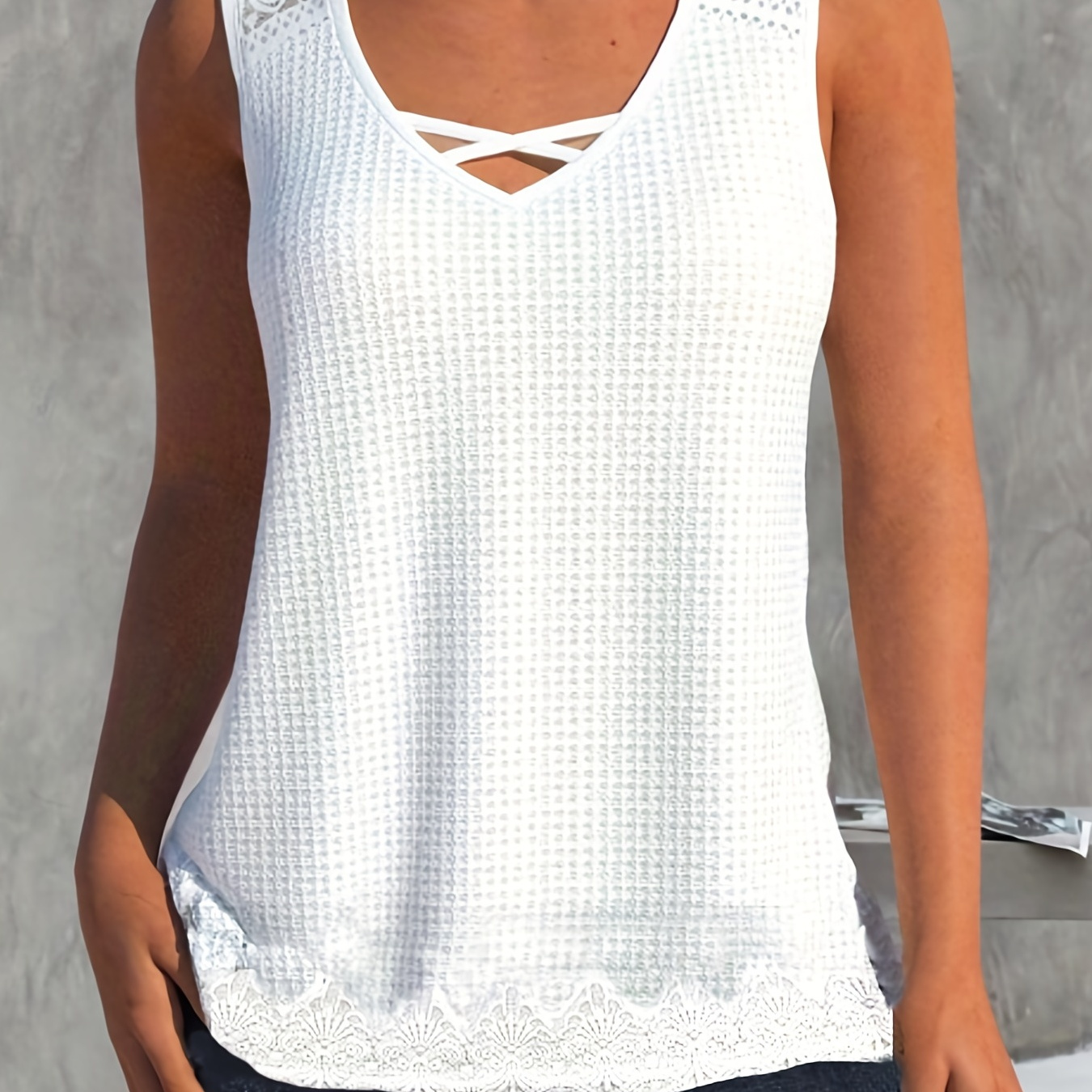 Plus Size Casual Tank Top, Women's Plus Plain Contrast Lace Waffle Pattern Criss Cross V Neck Medium Stretch Top