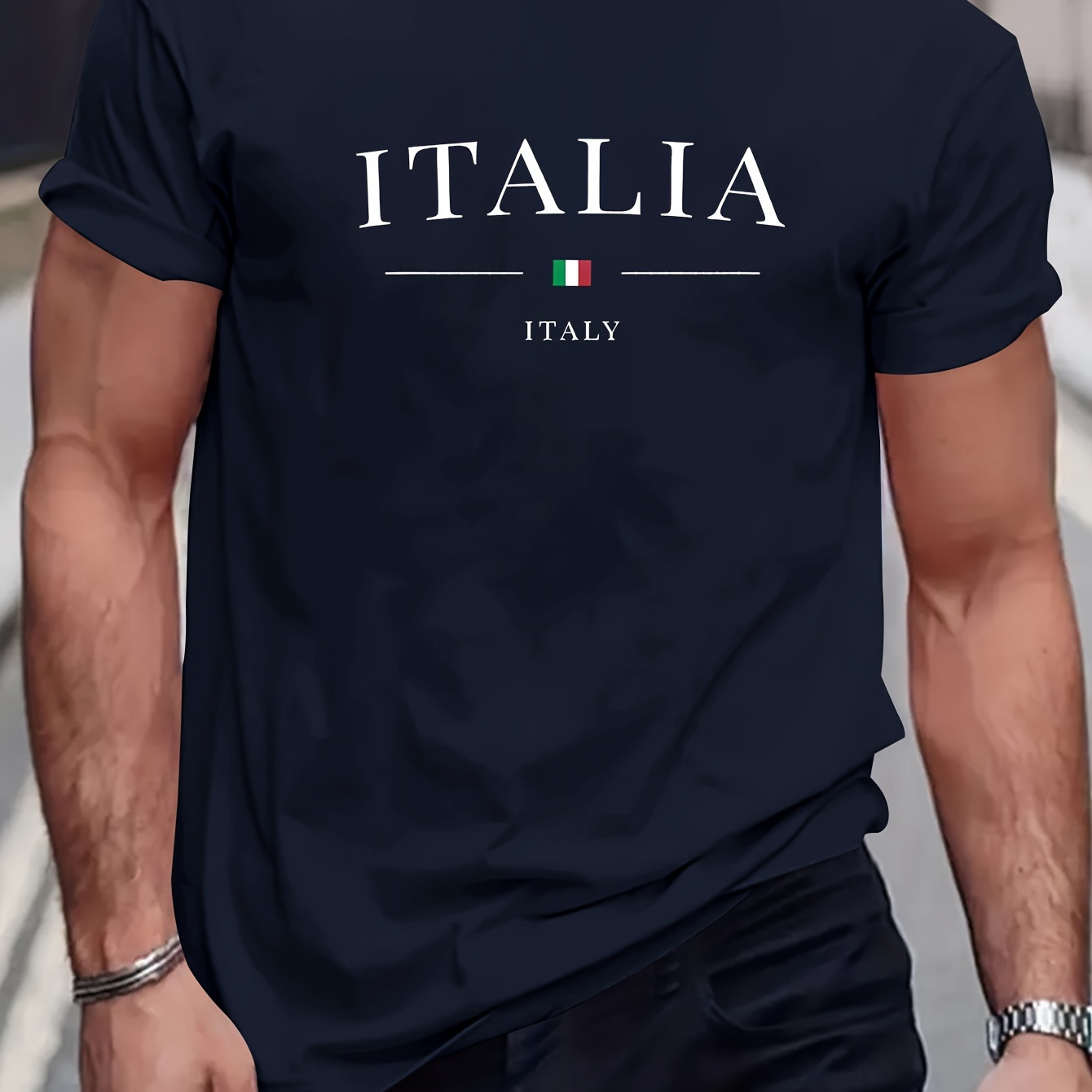 

Italia " Creative Print Casual Short-sleeved T-shirt For Men, Spring And Summer Trendy Top, Comfortable Round Neck Tee, Regular Fit, Versatile Fashion For Everyday Wear