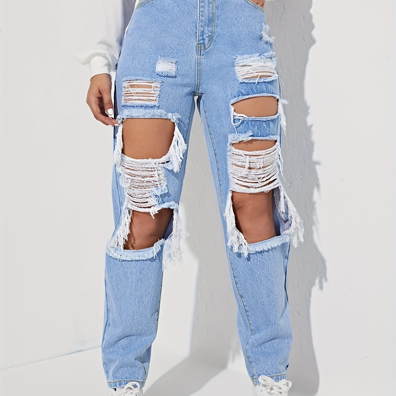 

Women's High-waisted Distressed Jeans, Casual Loose-fit Straight-leg Denim Pants, Fashion Ripped Jeans With Frayed Detail, Relaxed Streetwear Style