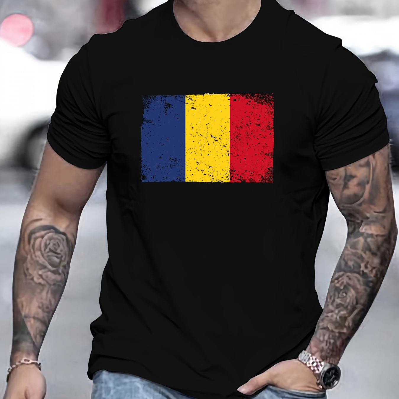 

Romanian Flag Creative Print Men's Casual T-shirt, Summer Fashion Crew Neck Short Sleeve Top, Modern Streetwear Style For Men