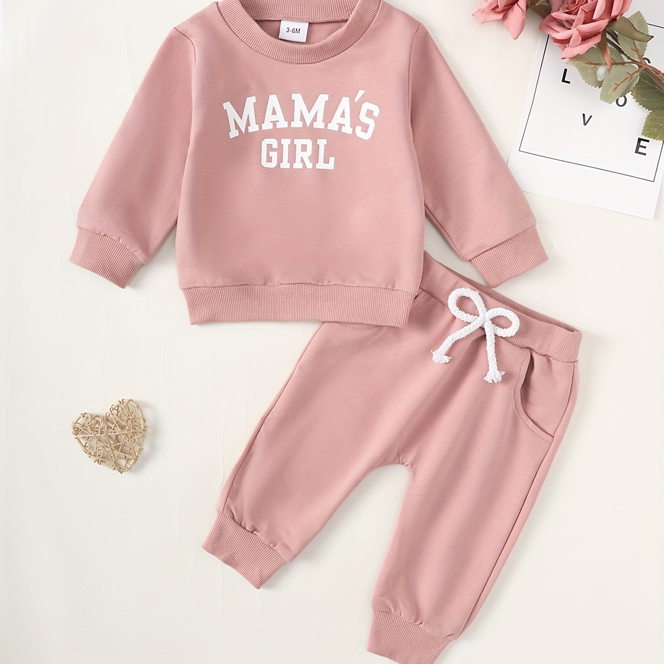 

2pcs Baby Girl Letter Pattern Solid Color Round Neck Long Sleeve Sweatshirt Solid Color Trouser Suit