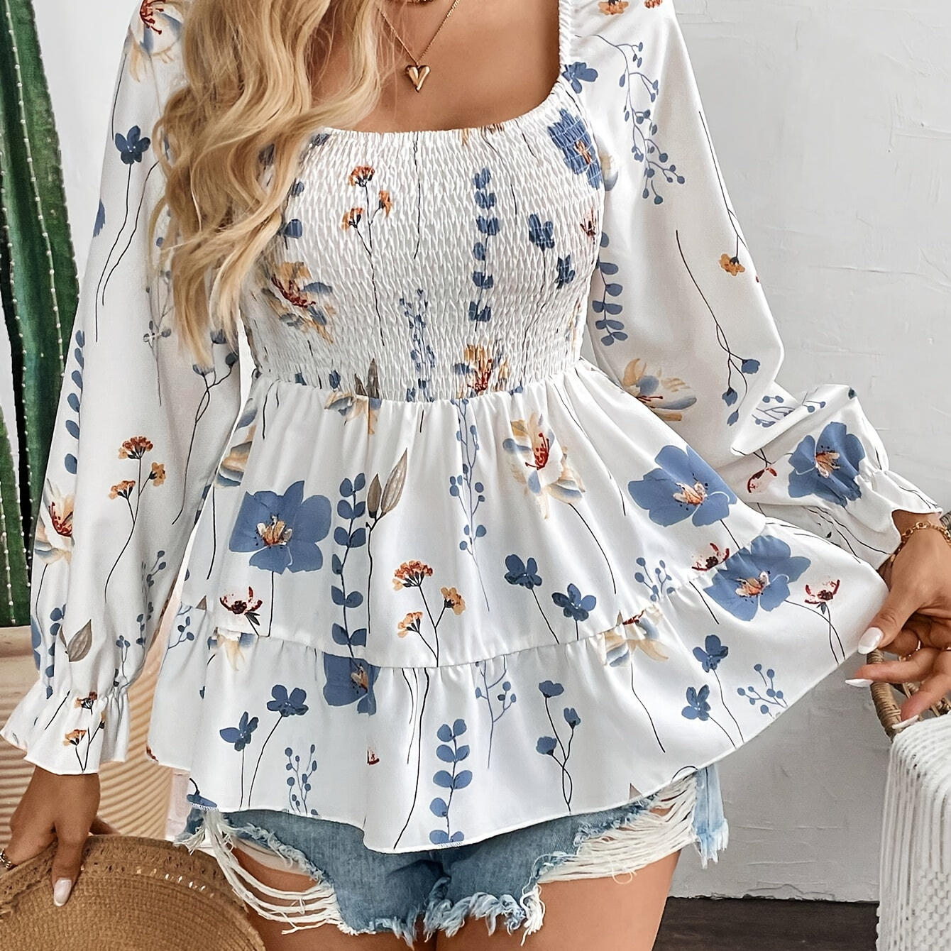 

Elegant Floral Print Long Sleeve Blouse For Women - Chic Lantern Sleeves, Square Neckline, Fall & Winter