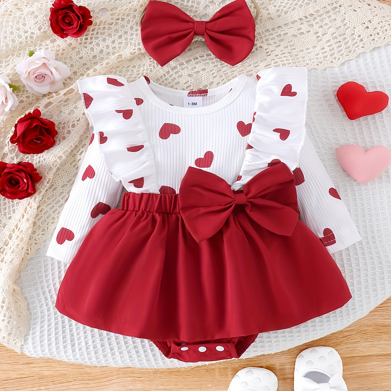 

Baby's Bow Decor Heart Pattern Faux Two-piece Long Sleeve Romper Dress + Hairband, Toddler & Infant Girl's Bodysuit