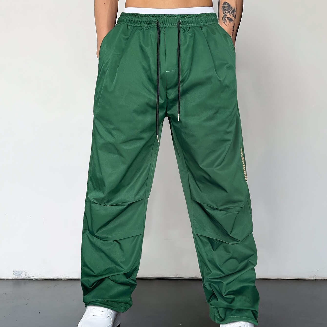 

Men's Letter Print Loose Wide-leg Cargo Pants, High-street Green Drawstring Pants For Men, Spring Fall Summer