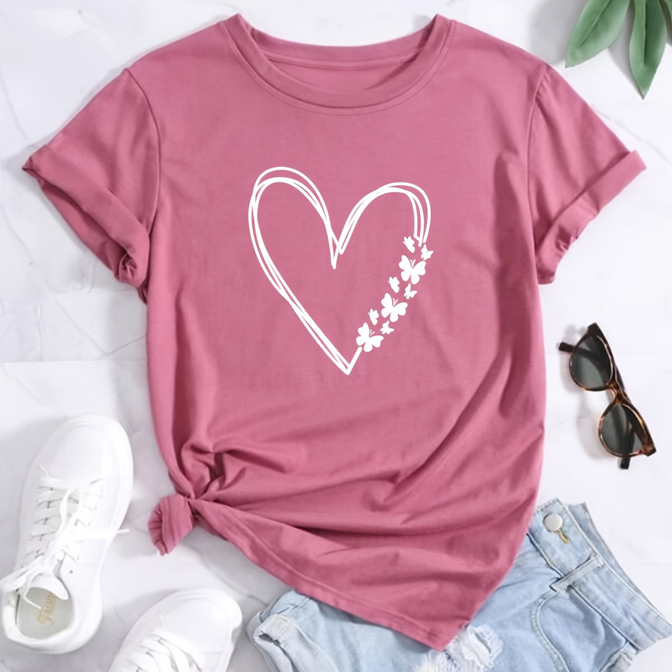 

Heart & Butterfly Print T-shirt, Crew Neck Short Sleeve T-shirt, Casual Every Day Tops, Women's Clothing