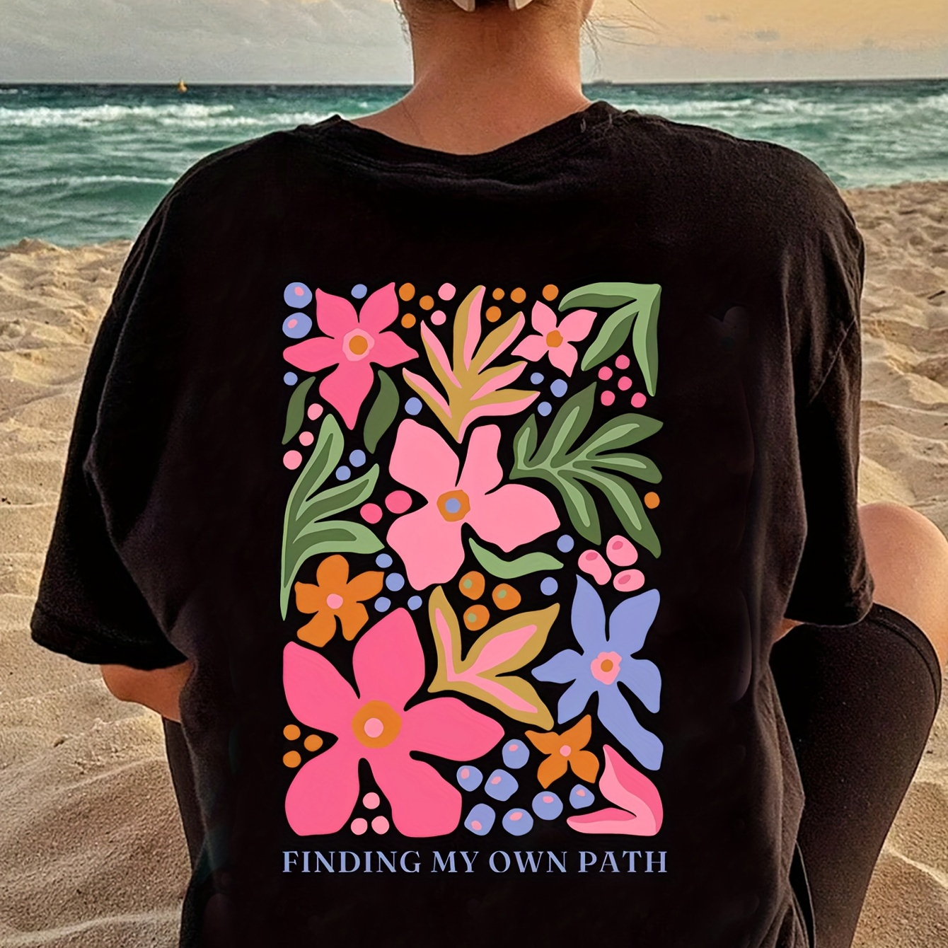 

T-shirt à imprimé floral pour femme, slogan " Path", haut décontracté à manches courtes et col rond, mode été/printemps, polyester, style , coupe standard, unisexe.