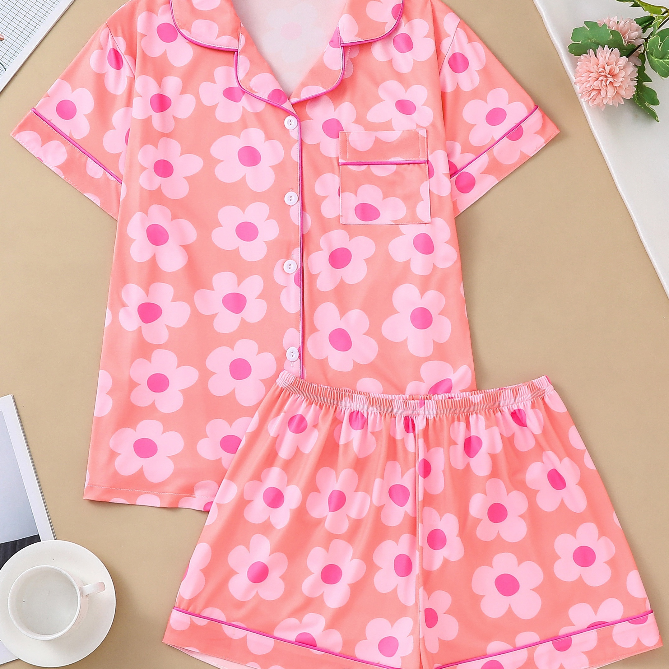 

Women's Floral Print Sweet Pajama Set, Short Sleeve Buttons Lapel Top & Shorts, Comfortable Relaxed Fit