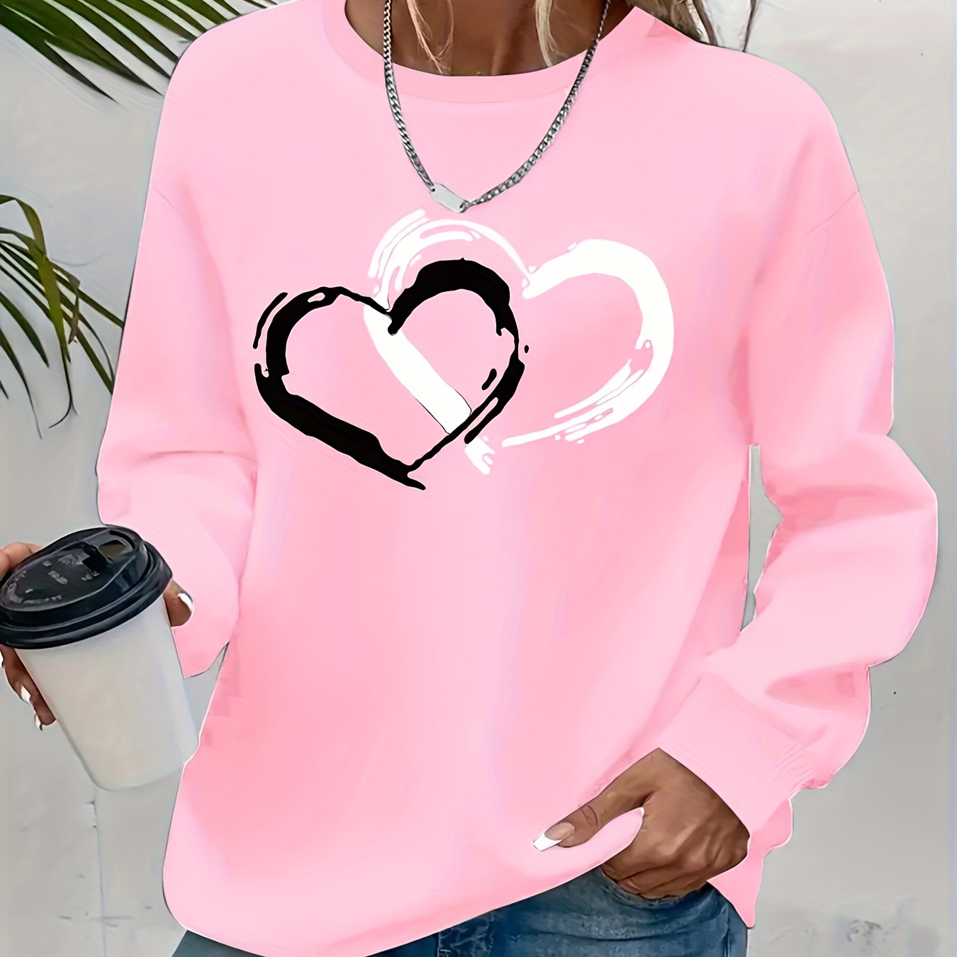 

Cozy Plus Size Heart Print Sweatshirt - Casual Long Sleeve Crew Neck Pullover For Women, Fall & Winter