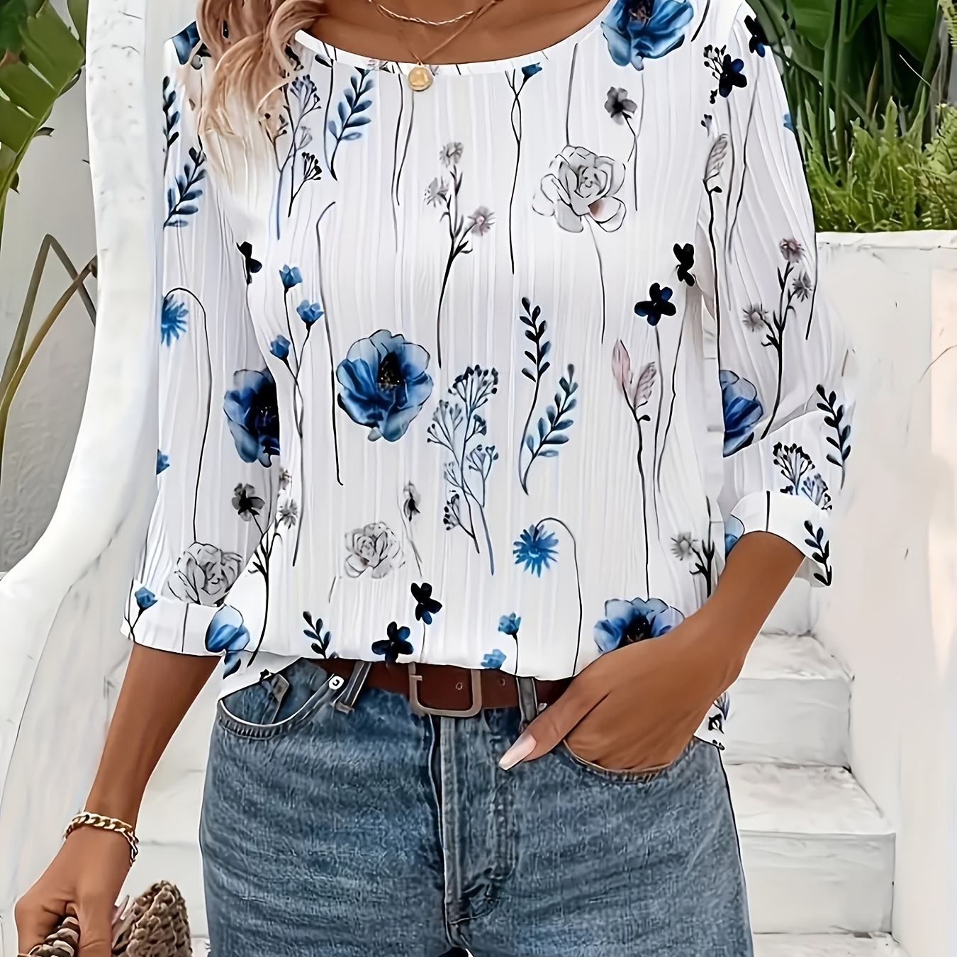 

Blouse Élégante à Col Rond et Motif Floral pour Femme - Manches 3/4, Polyester Léger, Lavable en Machine - Parfaite pour le Port Décontracté du Printemps & de l'Été