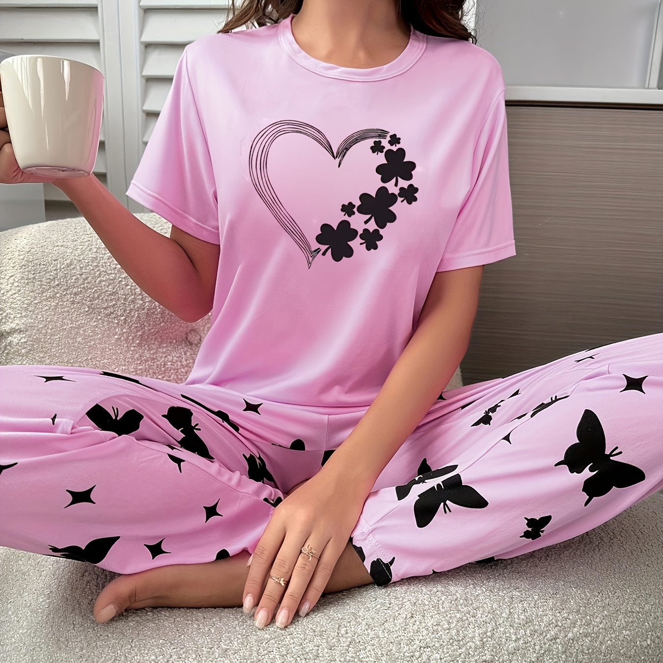 

Heart Print Pajama Set, Casual Short Sleeve Crew Neck Top & Butterfly Print Pants, Women's Sleepwear & Loungewear