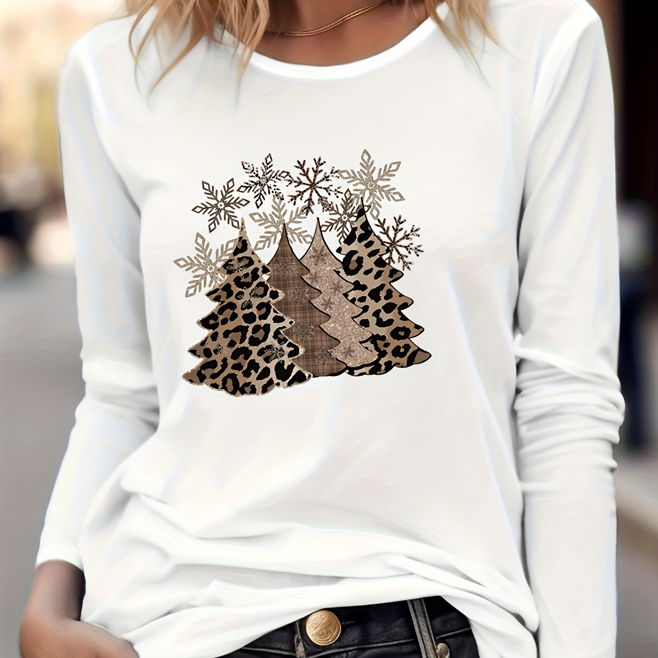 

Plus Size Christmas T-shirt, Women's Plus Christmas Tree & Snowflake Print Long Sleeve Round Neck Slight Stretch T-shirt