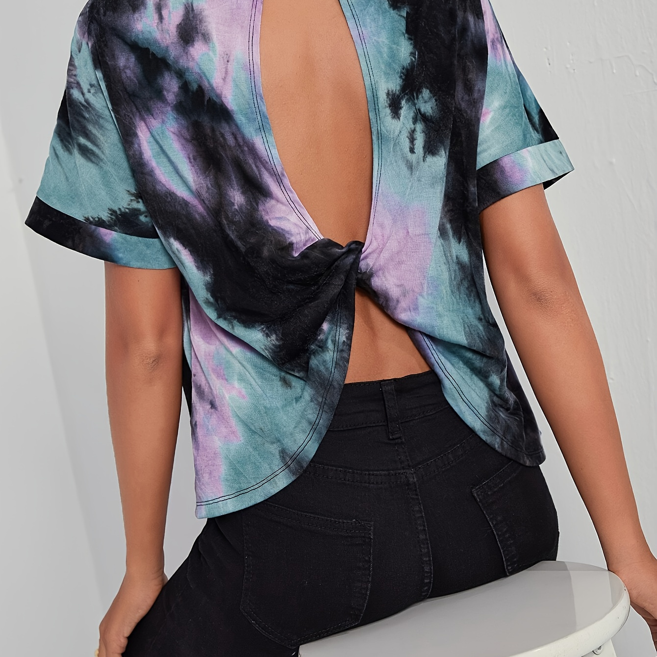 

Tie Dye Crew Neck T-shirt, Casual Back Twist Short Sleeve Top For Spring & Summer, Women's Clothing