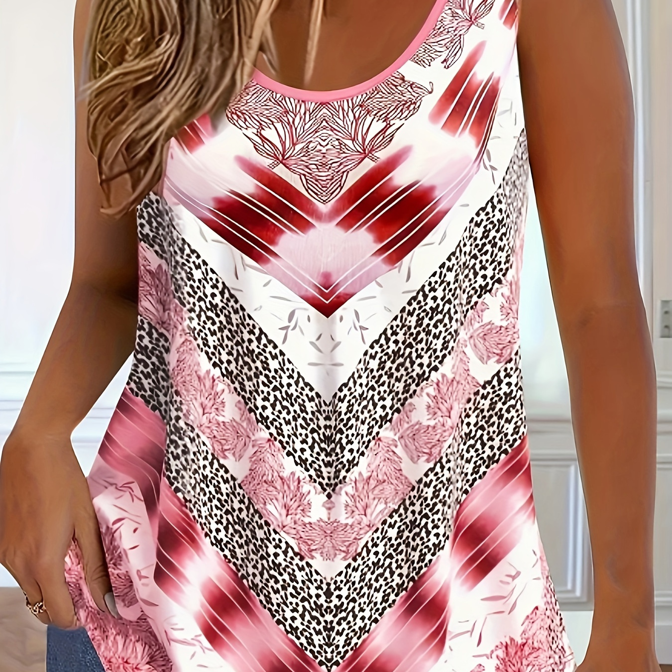 

Plus Size Leopard Print Tank Top, Casual Crew Neck Sleeveless Tank Top For Summer, Women's Plus Size clothing